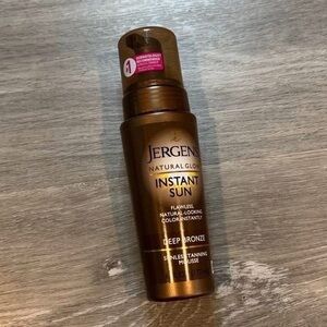 🆕 Jergens self tanning mousse